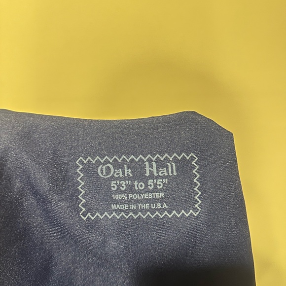 Navy Blue Graduation Gown and Cap Set - Picture 4 of 6